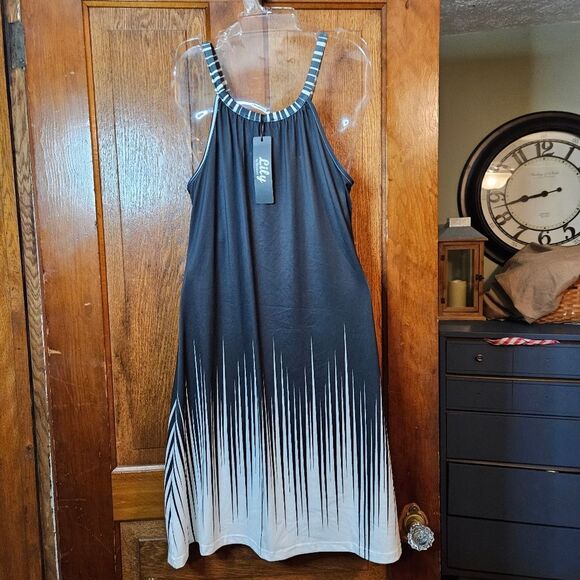 Lily Women’s M Black & White Halter Sundress – Stylish Midi, NWT - Picture 2 of 4